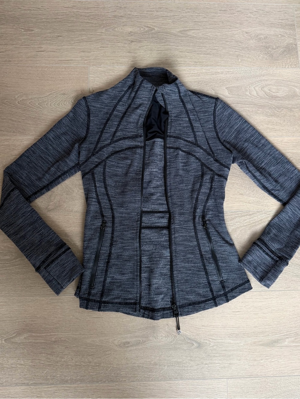 Lululemon Define Jacket Heathered Black Luon Full Zip Thumbholes Size 4 - Picture 2 of 6